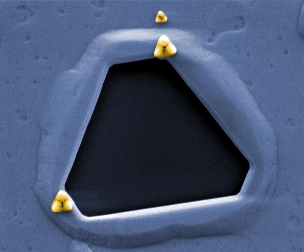 platinum hexagon