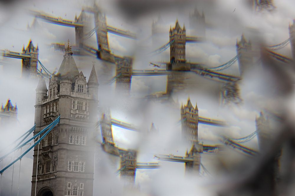 tower bridge