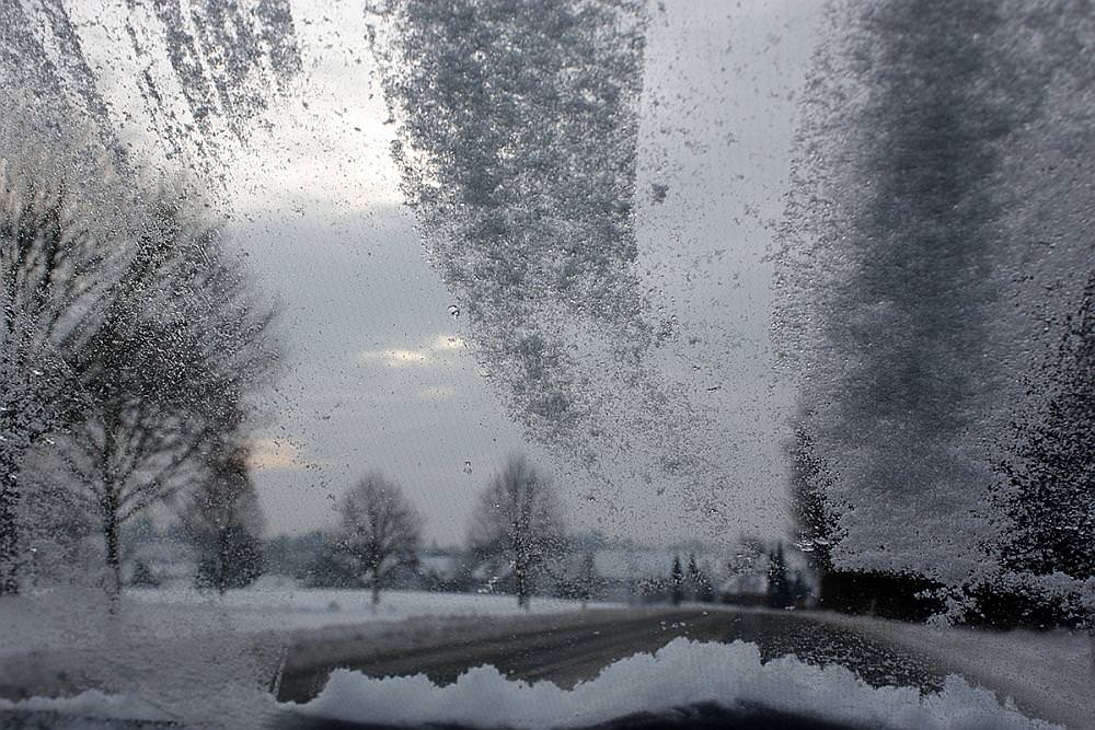 window winter